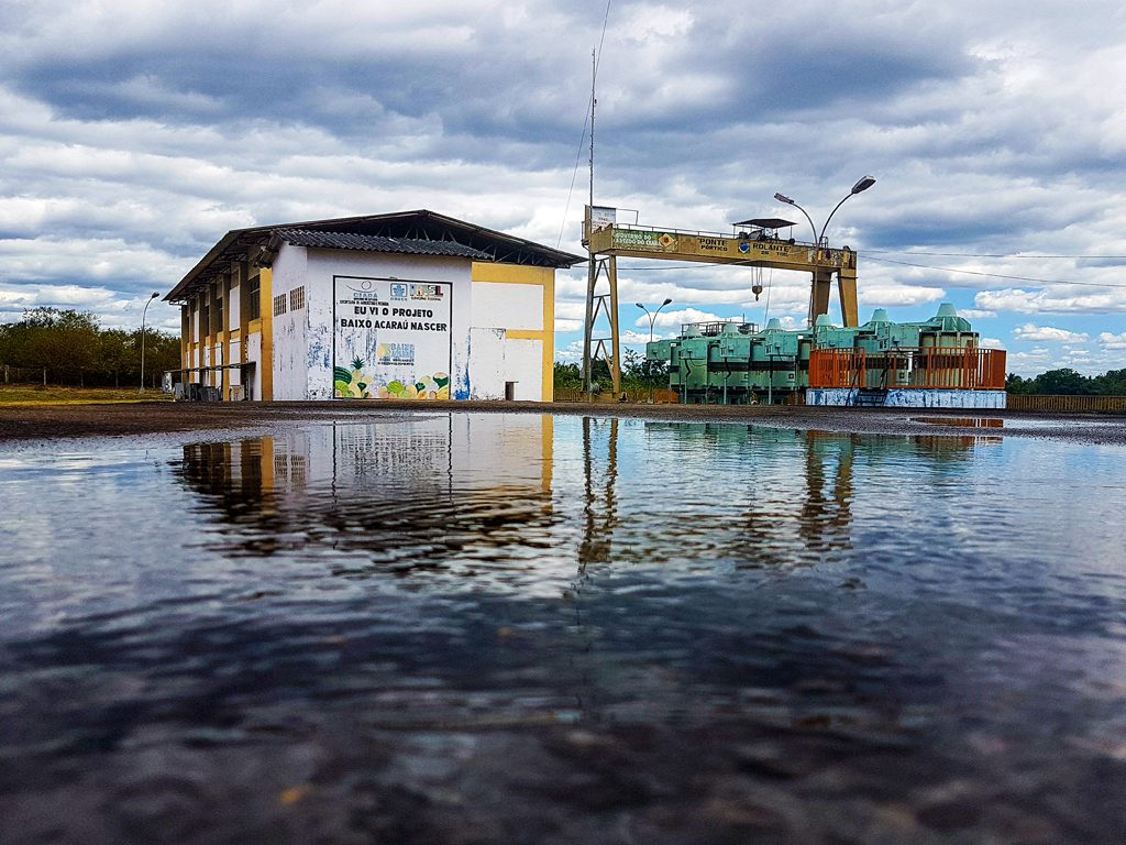 Estação tal